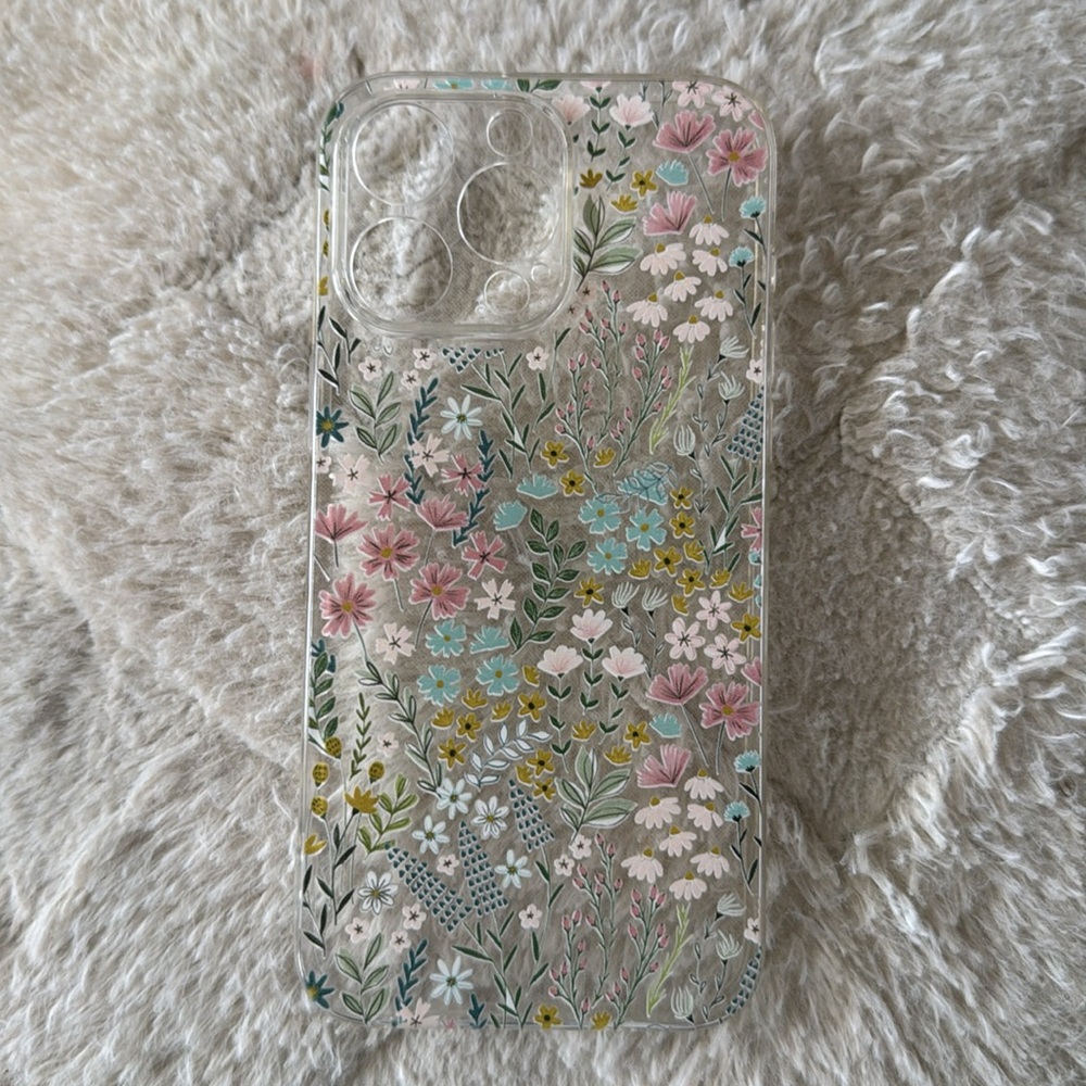 iPhone 15 pro max cases - Picture 3 of 3